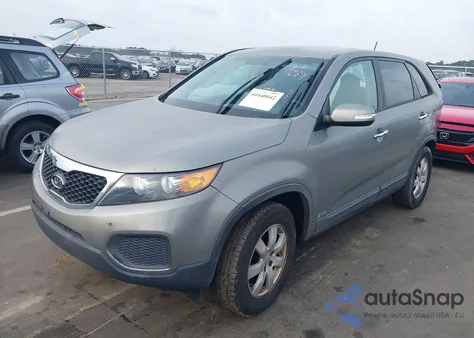 2013 Kia Sorento Lx z USA, uszkodzony, nr VIN 5XYKTDA6XDG407852